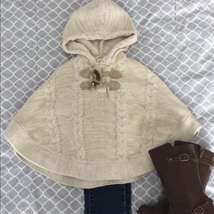 Crazy 8 Girls Size 4 (XS) Poncho